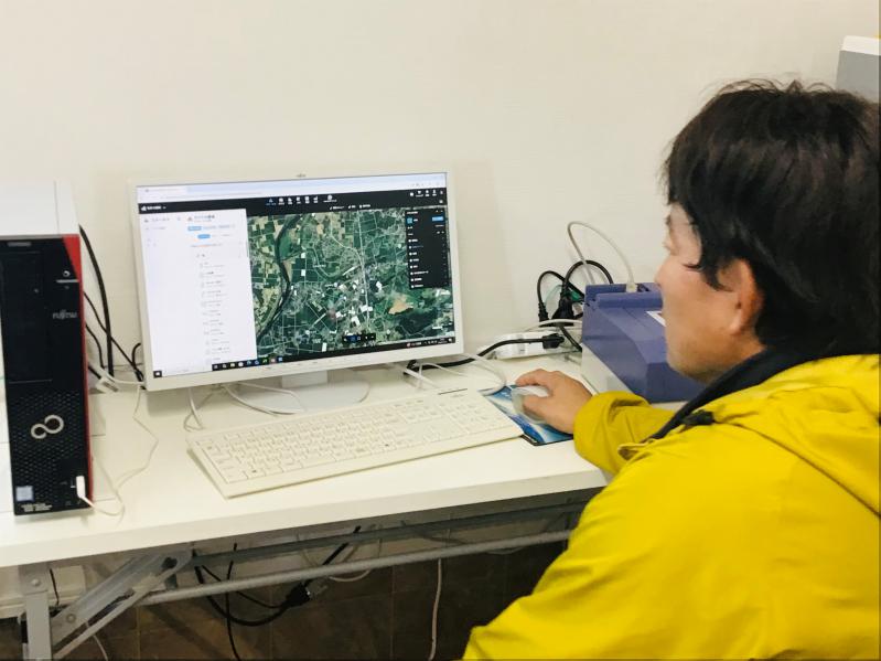 �X�}�[�g�_��